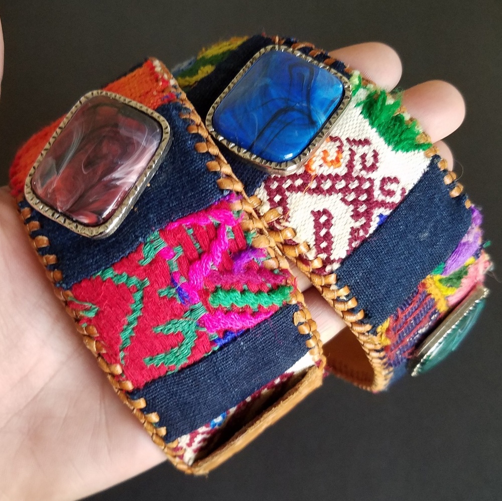 Multi-color Leather Embroidered Belt Size Small - Picture 1 of 12